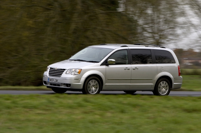 Chrysler Grand Voyager 2.8 CRD Chrysler Grand Voyager 2.8 CRD