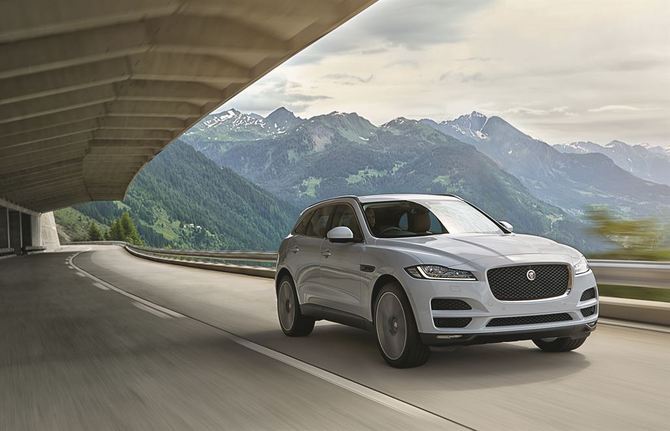 Jaguar F-Pace 2.0L i4D AWD Portfolio Jaguar F-Pace 2.0L i4D AWD Portfolio