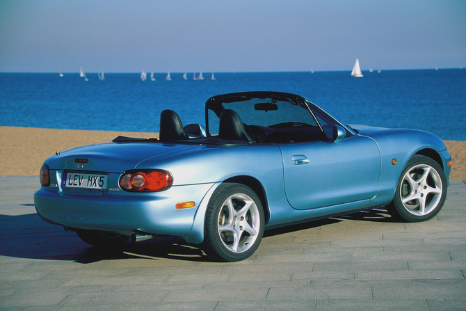 Mazda MX-5 Gen.2 Mazda MX-5 Gen.2