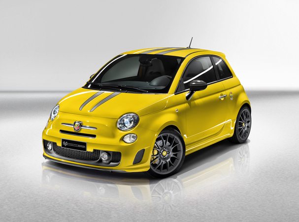 Abarth 695 Tributo Ferrari Abarth 695 Tributo Ferrari