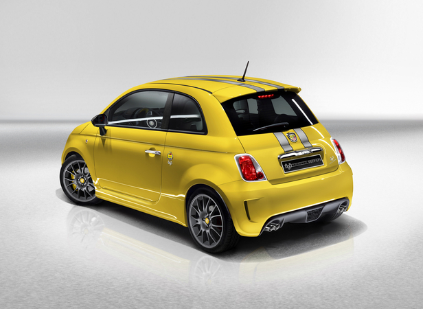 Abarth 695 Tributo Ferrari Abarth 695 Tributo Ferrari