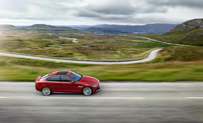 Jaguar XE Jaguar XE