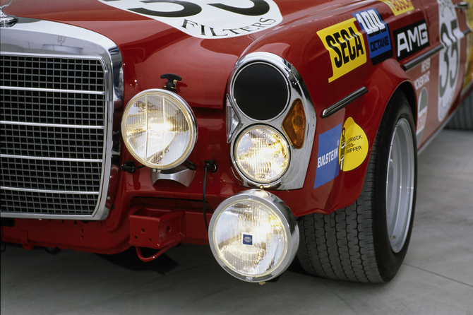 AMG Mercedes-Benz 300 SEL 6.8 AMG AMG Mercedes-Benz 300 SEL 6.8 AMG