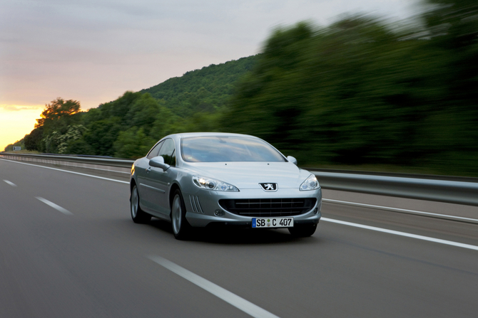 Peugeot 407 Coupé HDi FAP Platinum Peugeot 407 Coupé HDi FAP Platinum