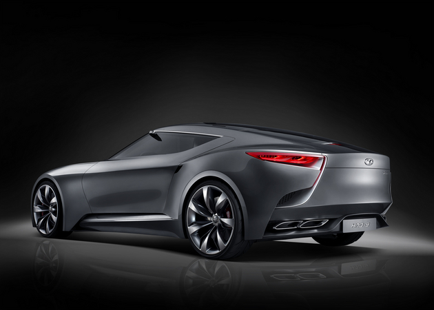 The rear in quite angular compared to the front The rear in quite angular compared to the front