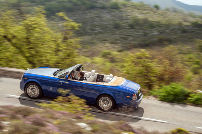 Rolls-Royce Phantom Drophead Coupé Rolls-Royce Phantom Drophead Coupé
