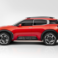 No total o Aircross apresenta uma potência combinada de 313cv que é utilizada em situações de forte aceleração por parte do condutor