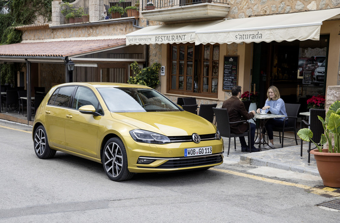 Volkswagen Golf GP 1.4 GTE Plug-in Hybrid 204 Volkswagen Golf GP 1.4 GTE Plug-in Hybrid 204