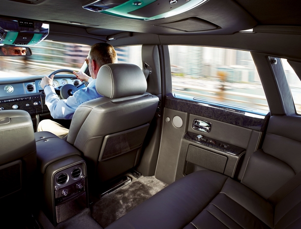 Rolls-Royce Phantom Rolls-Royce Phantom