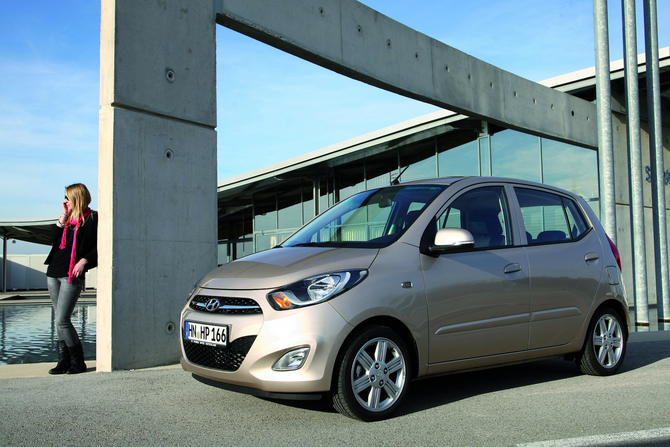 Hyundai i10 Hyundai i10