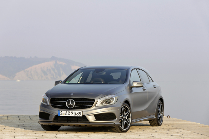 Mercedes-Benz A 200 CDI 4Matic Mercedes-Benz A 200 CDI 4Matic