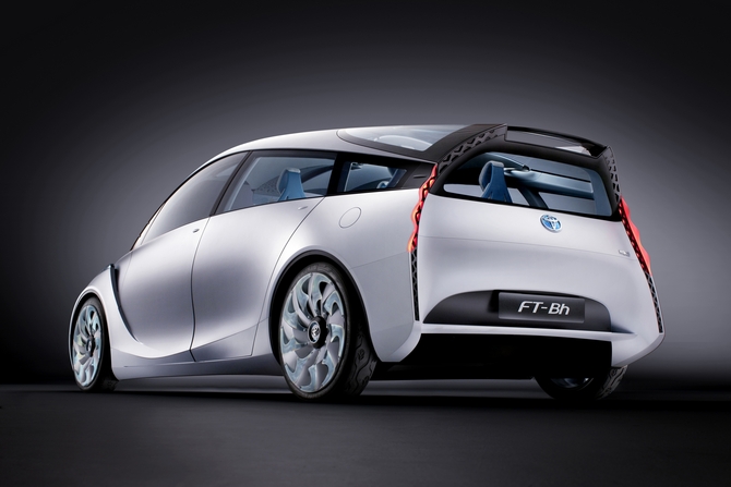 Toyota FT-Bh Shows Future of Light Weight, 49g/km B-Segment Toyota FT-Bh Shows Future of Light Weight, 49g/km B-Segment
