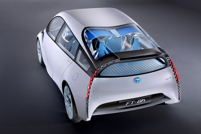 Toyota FT-Bh Shows Future of Light Weight, 49g/km B-Segment Toyota FT-Bh Shows Future of Light Weight, 49g/km B-Segment