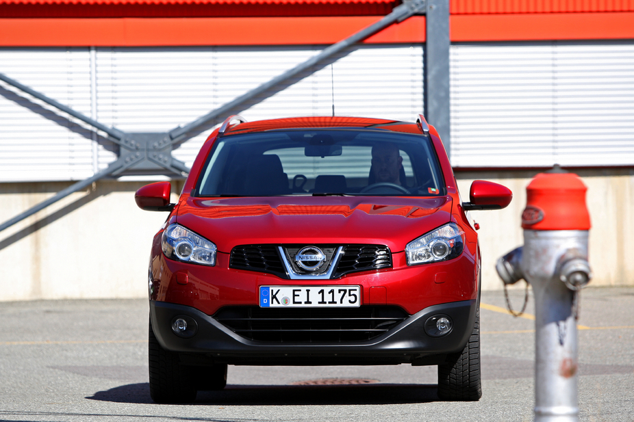 Nissan Qashqai+2 2.0 4x4 Acenta (10) Nissan Qashqai+2 2.0 4x4 Acenta (10)