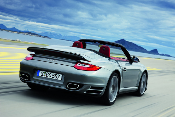 Porsche 911 Turbo Cabrio (997) FL Porsche 911 Turbo Cabrio (997) FL