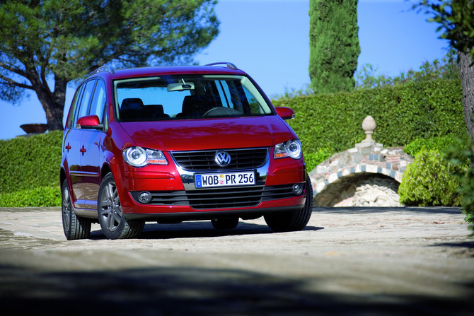 Volkswagen Touran 1.4I TSI 140cv Conceptline 7L. Volkswagen Touran 1.4I TSI 140cv Conceptline 7L.