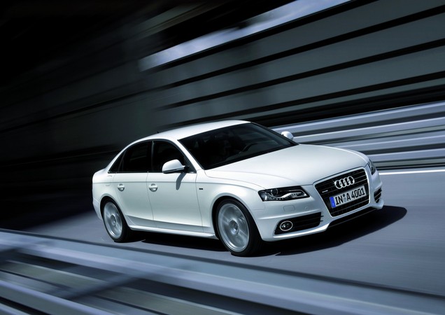 Audi A4 3.0 TDI quattro Black Edition Audi A4 3.0 TDI quattro Black Edition