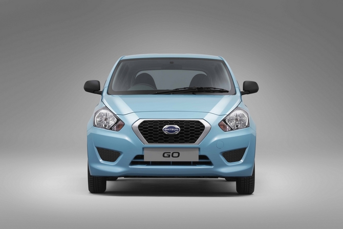 O carro estará disponível com um motor 1.2 de quatro cilindros com uma caixa manual de cinco velocidades O carro estará disponível com um motor 1.2 de quatro cilindros com uma caixa manual de cinco velocidades