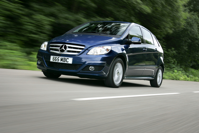 Mercedes-Benz B 180 CDI Autotronic Mercedes-Benz B 180 CDI Autotronic
