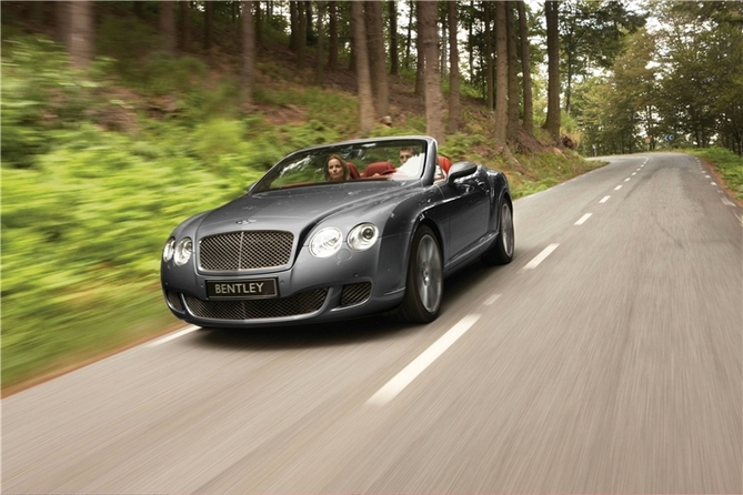 Bentley Continental GTC Speed Bentley Continental GTC Speed