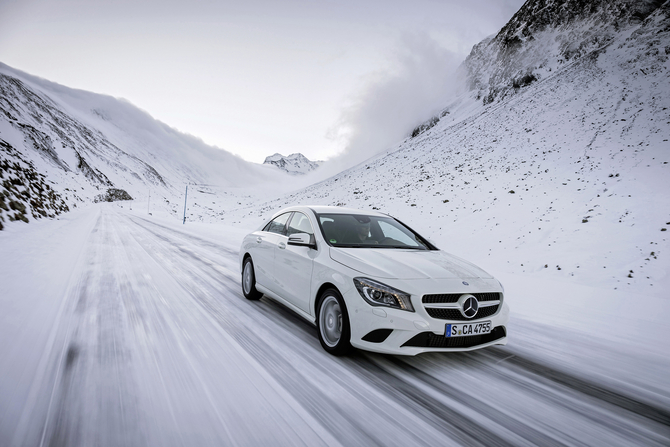 Mercedes-Benz CLA 200 CDI 4Matic Mercedes-Benz CLA 200 CDI 4Matic