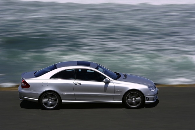 Mercedes-Benz CLK 63 AMG Mercedes-Benz CLK 63 AMG