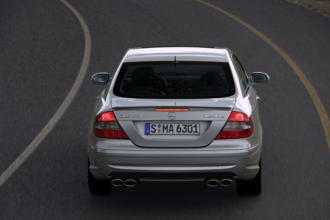 Mercedes-Benz CLK 63 AMG Mercedes-Benz CLK 63 AMG