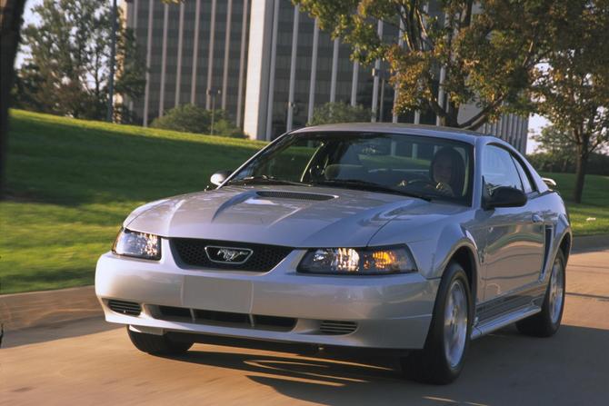 Ford Mustang V6 Ford Mustang V6