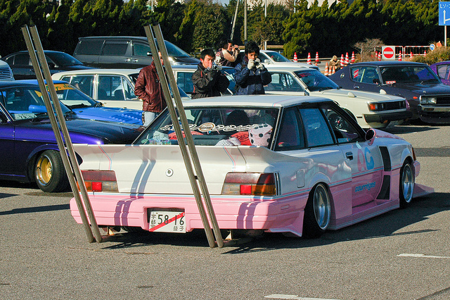 Japanese be crazy! Japanese be crazy!