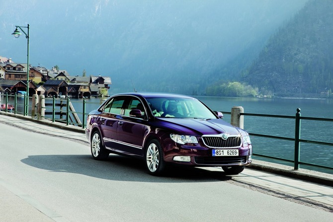 Skoda Superb 1.6I TDI CR 105hp Ambition Skoda Superb 1.6I TDI CR 105hp Ambition