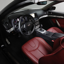 Infiniti IPL G Convertible Adds 343hp of Open-Top Cruising to Infiniti Line Infiniti IPL G Convertible Adds 343hp of Open-Top Cruising to Infiniti Line