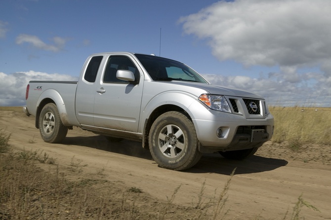 Nissan Frontier Crew Cab S 4X2 Nissan Frontier Crew Cab S 4X2