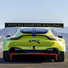 O Vantage GTE foi lançado em simultâneo com a nova geração do Aston Martin Vantage