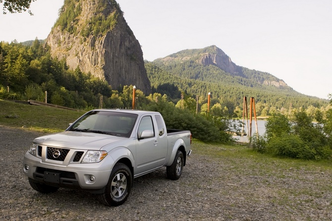 Nissan Frontier Crew Cab S 4X4 Nissan Frontier Crew Cab S 4X4