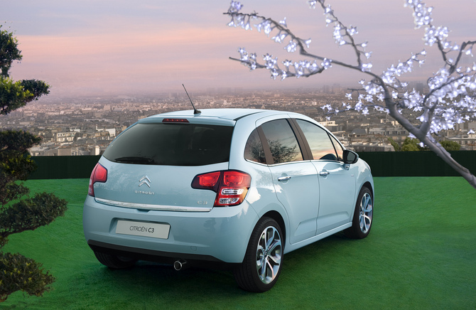 Citroën C3 VTi 120 Exclusive BVA Citroën C3 VTi 120 Exclusive BVA