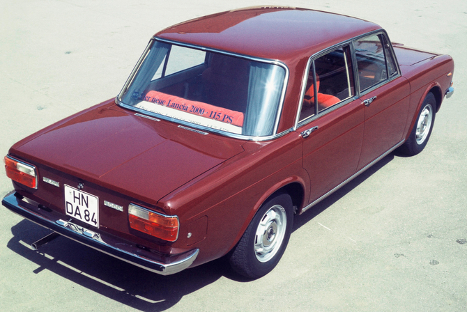 Lancia 2000 Berlina Lancia 2000 Berlina