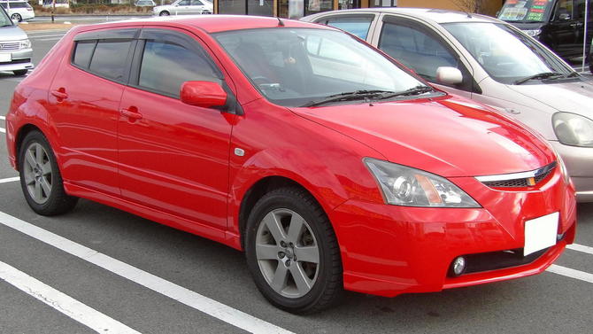 Toyota WiLL VS Toyota WiLL VS