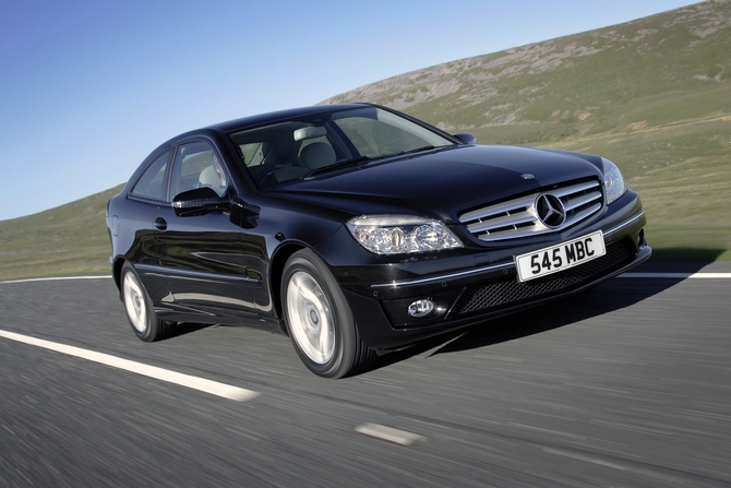 Mercedes-Benz CLC 200K Hatchback Sport Mercedes-Benz CLC 200K Hatchback Sport