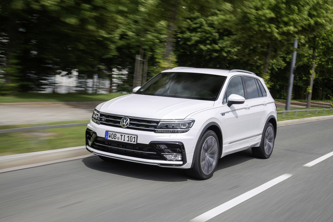 Volkswagen Tiguan 2.0 TDI DSG R-Line Volkswagen Tiguan 2.0 TDI DSG R-Line
