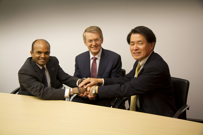 Ford, Renault-Nissan and Daimler agree to co-develop a cheaper hydrogen fuel cell Ford, Renault-Nissan and Daimler agree to co-develop a cheaper hydrogen fuel cell