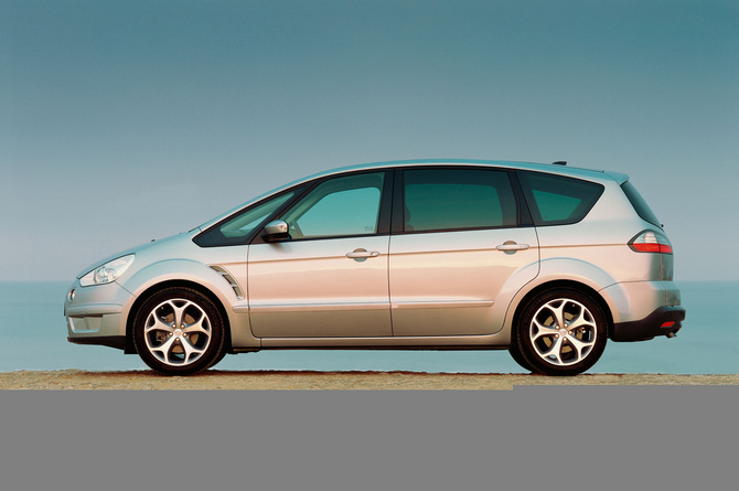 Ford S-MAX 2.0 TDCi Ford S-MAX 2.0 TDCi