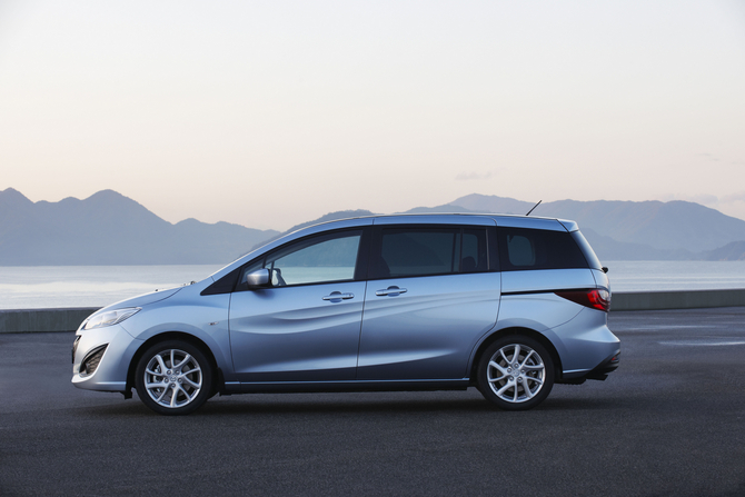 Mazda 5 Gen.2 Mazda 5 Gen.2