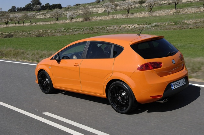 Seat Leon 2.0 TSI FR DSG (09) Seat Leon 2.0 TSI FR DSG (09)