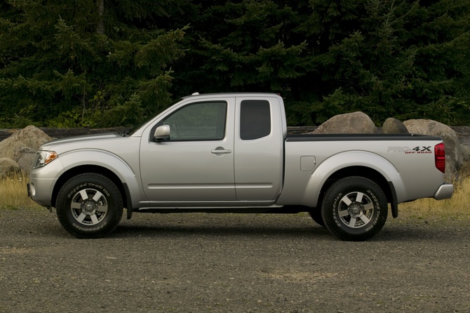 Nissan Frontier Crew Cab SV 4X4 LWB Nissan Frontier Crew Cab SV 4X4 LWB