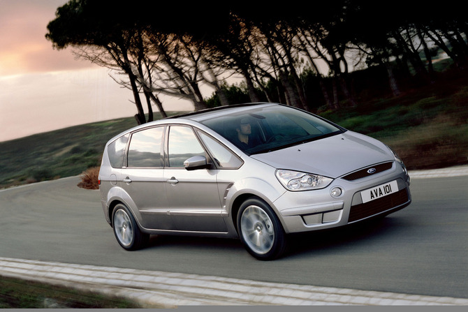 Ford S-MAX 2.0 Ford S-MAX 2.0