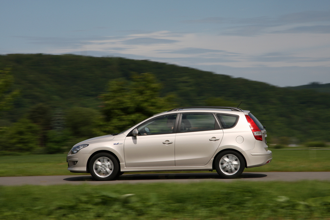 Hyundai i30 Hyundai i30