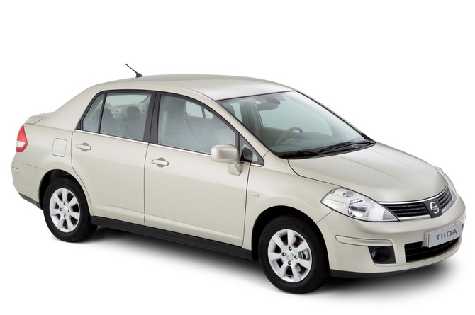 Nissan Tiida Saloon 1.8 Nissan Tiida Saloon 1.8