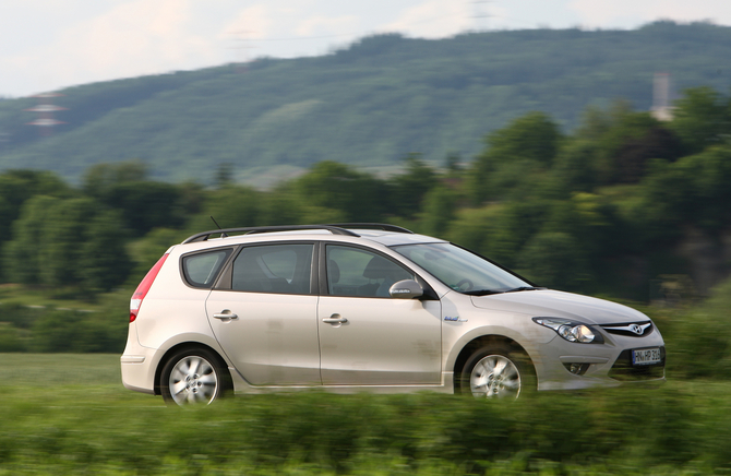 Hyundai i30 Hyundai i30