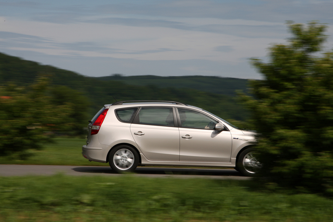 Hyundai i30 Hyundai i30