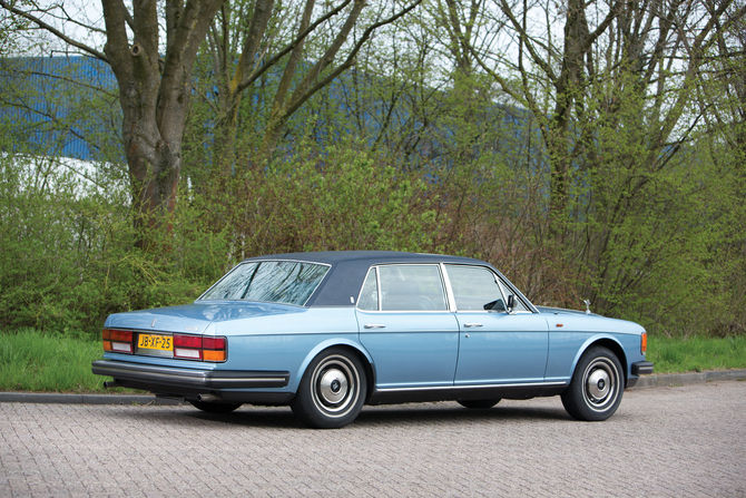 Rolls-Royce Silver Spur Rolls-Royce Silver Spur